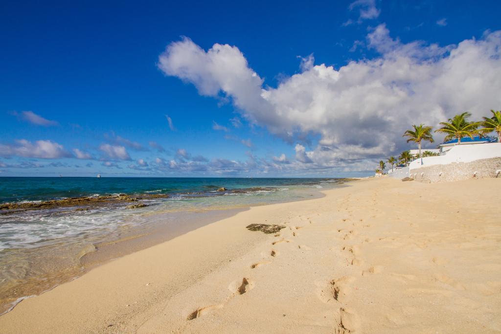 La Vista Beach Resort خليج سِمبسون المظهر الخارجي الصورة